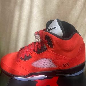 Jordan 5 retro raging bull “toro bravo”